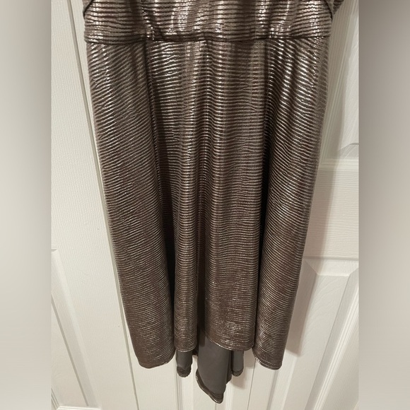 Halston Women’s Hi low Drape Metallic Gunmetal Racer back Midi dress size 8 - Picture 8 of 16